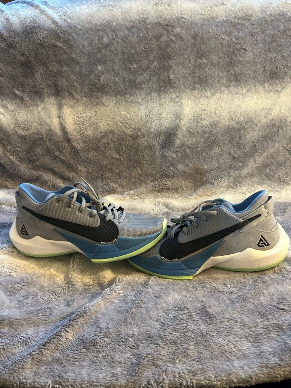 Nike Zoom Freak 2 Giannis Particle Grey Size 10.5 Euc